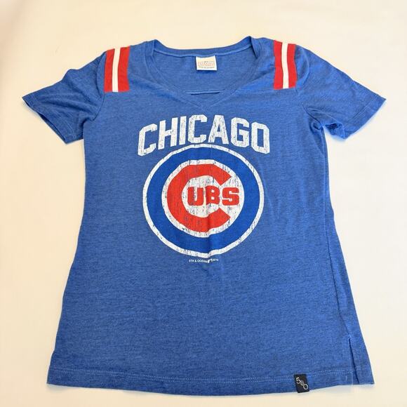 5th & Ocean Tops - 5th & Ocean Women’s MLB Chicago Cubs Baseball Distressed T-Shirt S (A0135)